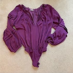 Free people purple plum bell sleeve boho bodysuit size small